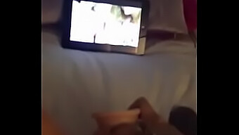 Milf Thủ Dâm Với Đồ Chơi Và Nói Tục Trong Video Pov