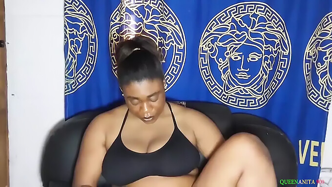 Grandes Tetas Naturais E Tabu: Vídeo Solo Da Irmã Nigeriana