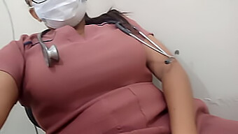 Sabrosas Nurse Performs Handjob On Big Penis In Homemade Video