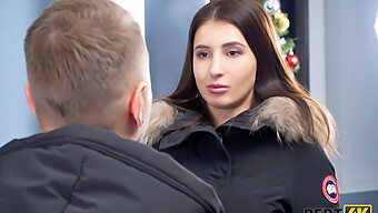 Russian Teen'S Erotic Encounter With Nightclub Owner For Financial Gain