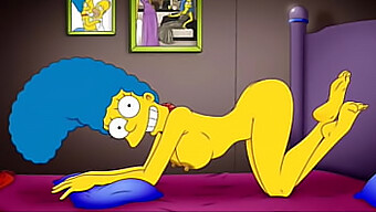 O Prazer Anal De Marge Em Um Vídeo Animado Do Hentai