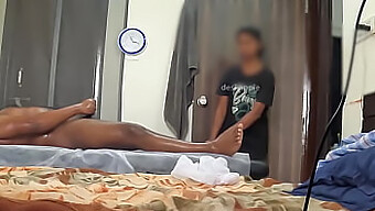 Um Final Feliz Para Uma Sessão De Massagem